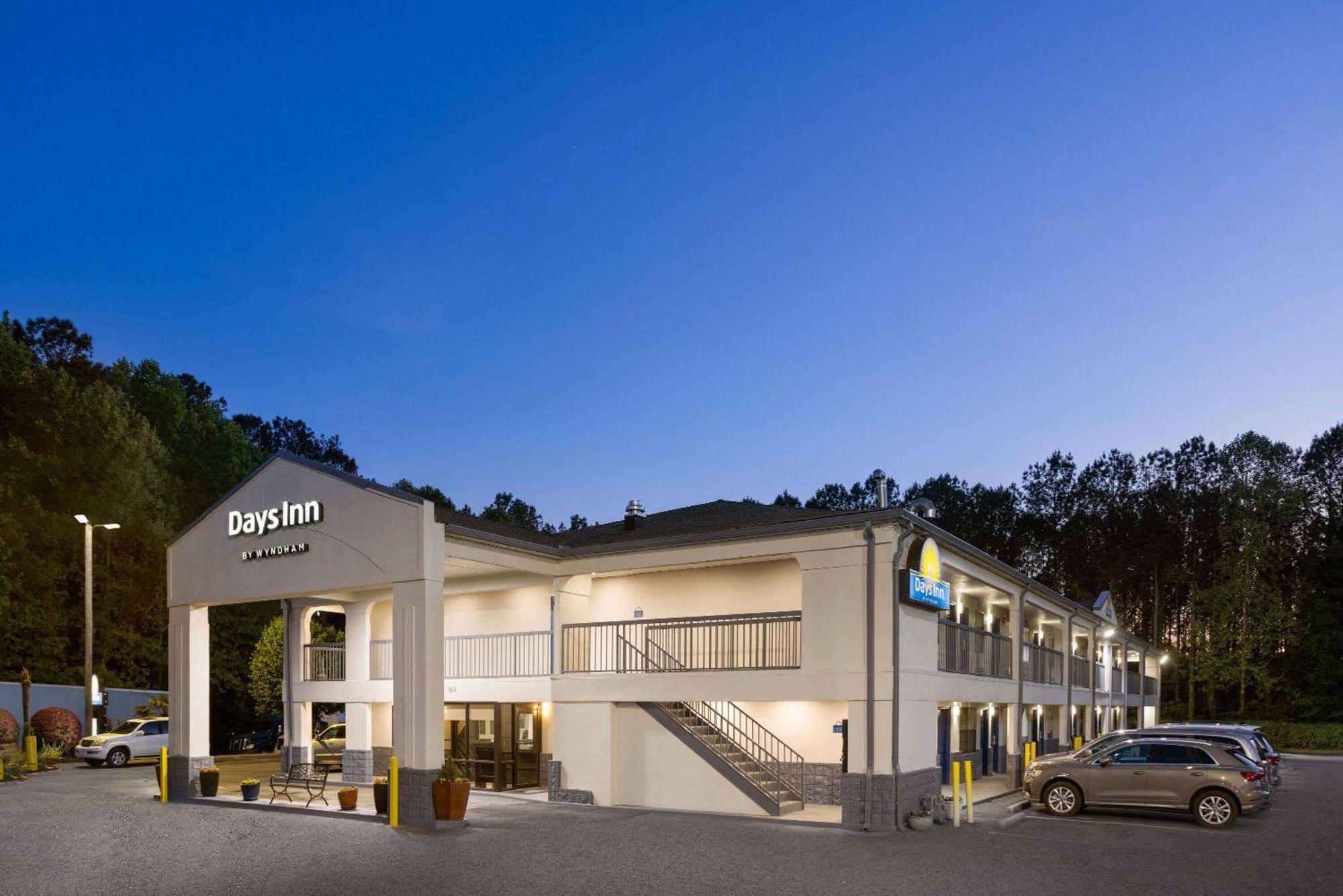 Days Inn By Wyndham Acworth Eksteriør billede